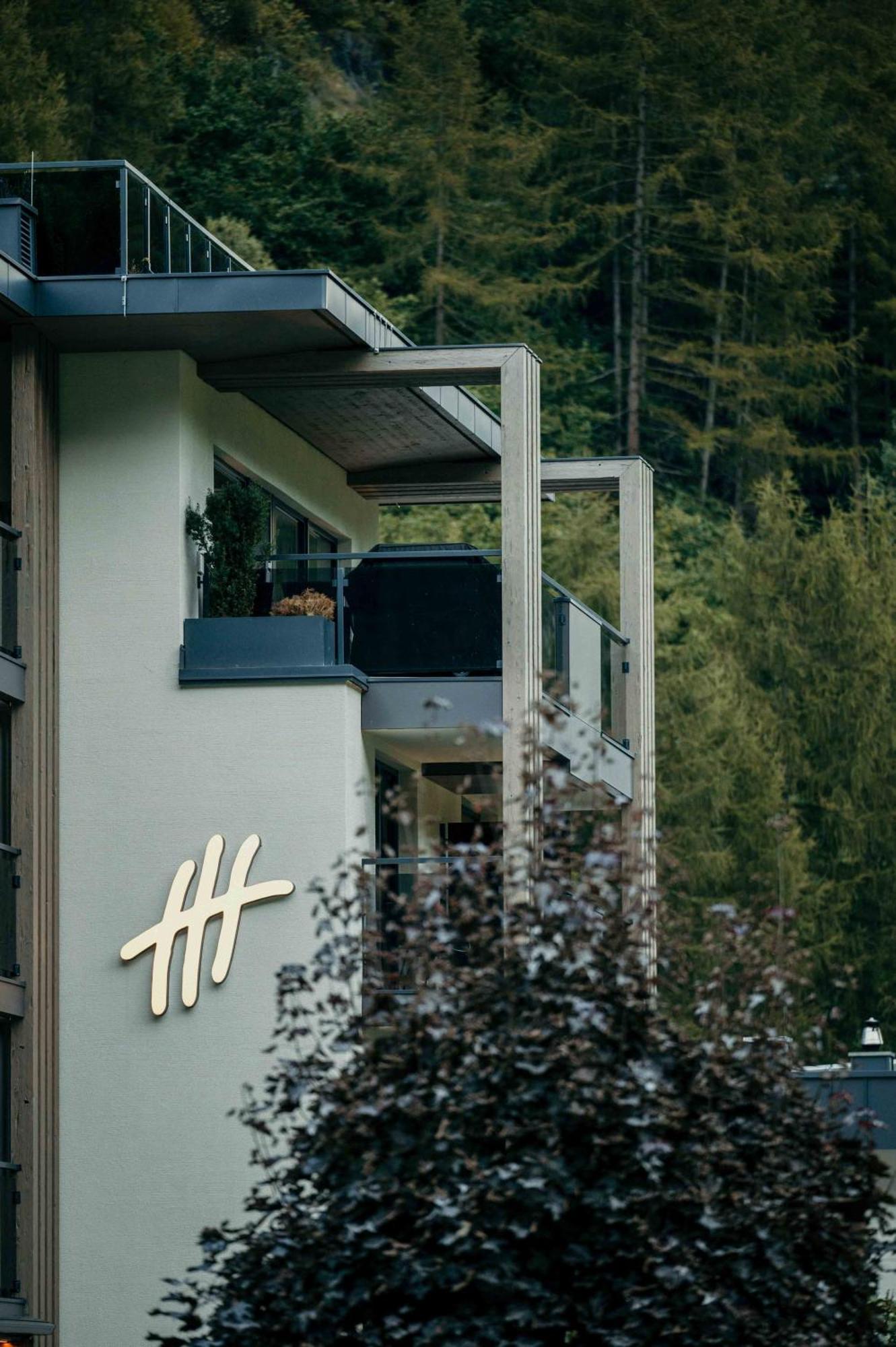 Vier Studios & Restaurant Langenfeld Exterior photo